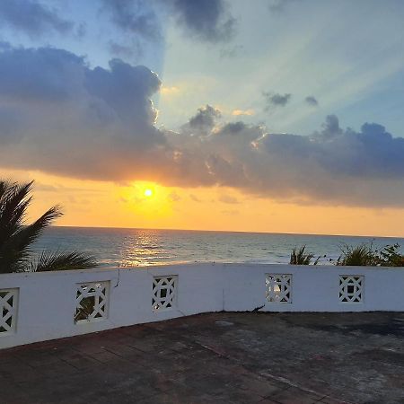 נילבלי Sea View Beach Hotel מראה חיצוני תמונה