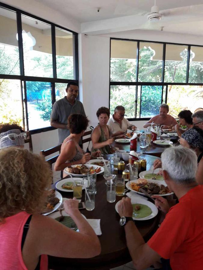נילבלי Sea View Beach Hotel מראה חיצוני תמונה